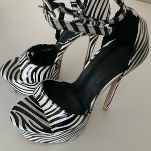 Black and White High Heeled Sandals with Stiletto Heel